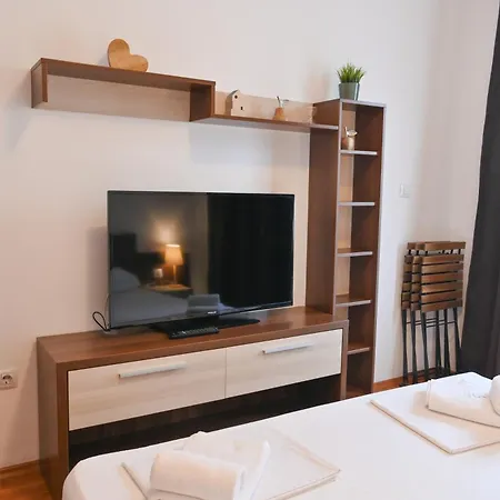 Cozy Flat With Pool & Mountain Views, Near Gondola By Flat Mаnаger