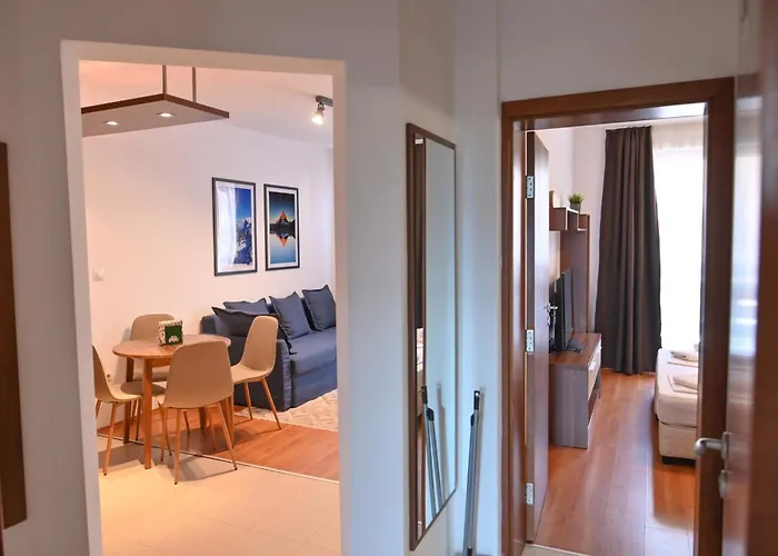 Apartment Cozy Flat With Pool & Mountain Views, Near Gondola By Flat Mаnаger Bansko